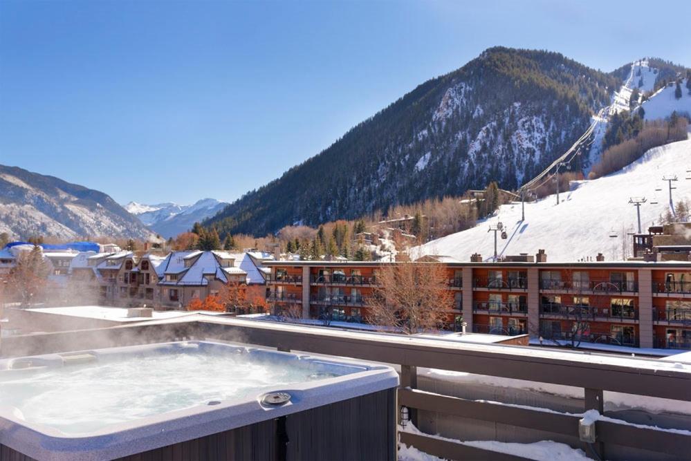 Independence Square Unit 313, Downtown Hotel Room In Aspen With Rooftop Hot Tub المظهر الخارجي الصورة